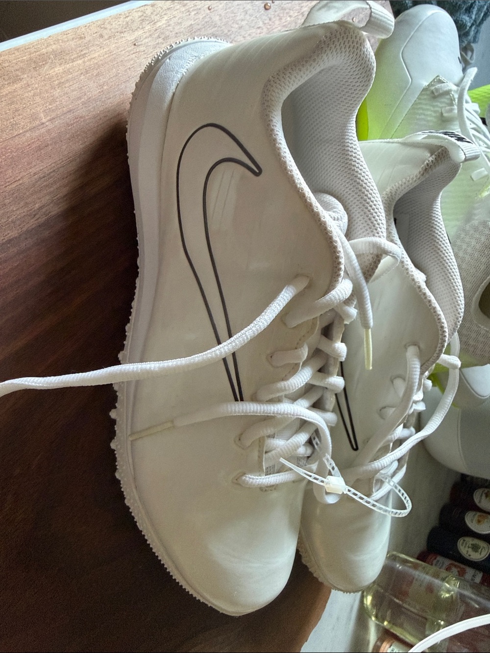 Nike never used Women White turf field hockey or lacrosse shoes.